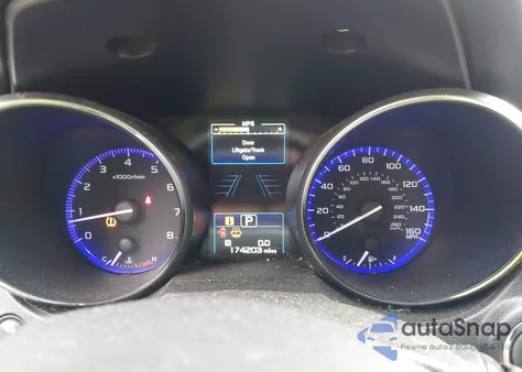 2015 Subaru Outback 3.6R Limited из США, поврежденный, VIN 4S4BSENC7F3226185